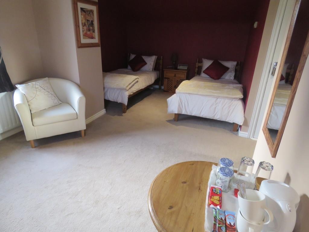 Greenside B&B Westport Room photo